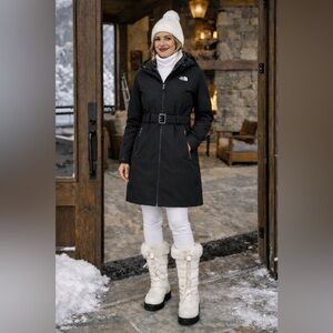 The North Face Women’s Apex Bionic Belted Trench Coat (XL) EUC